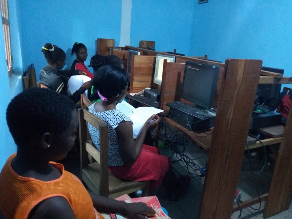 Computer training and capacity building at Goodness and Mercy Missions